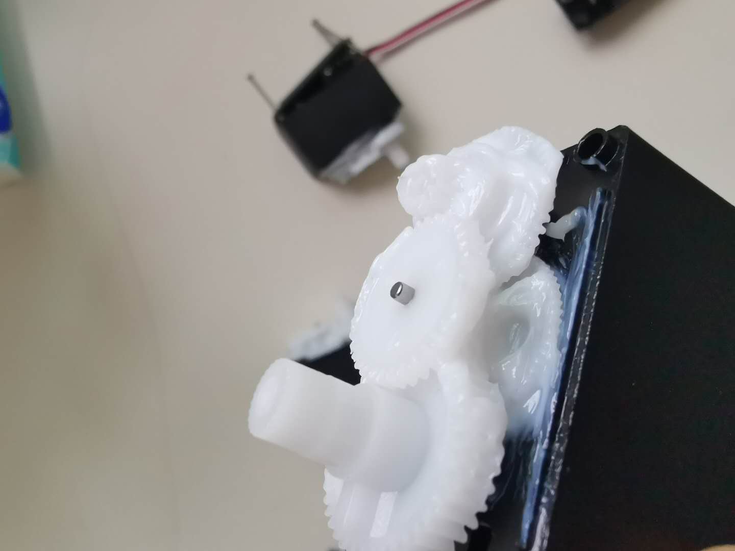 齒輪潤滑脂該怎么選？不用怕索科告訴你！